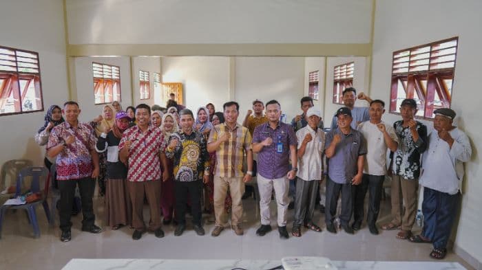 polisi_dirikan_posko_kampung_bebas_narkoba_di_aek_kanopan_timur