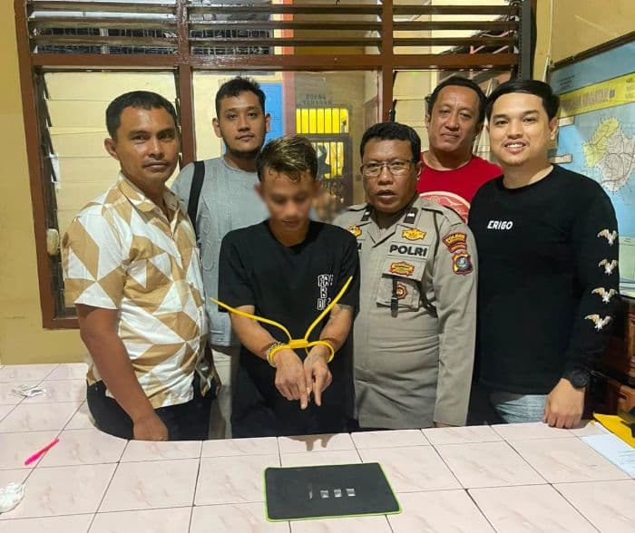 penghuni_kos_di_gunung_malela_ditangkap_polisi_saat_tidur