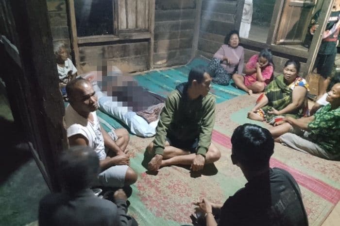 pria_58_tahun_ditemukan_meninggal_di_perkebunan_kakao_tapteng_polisi_selidiki_penyebabnya