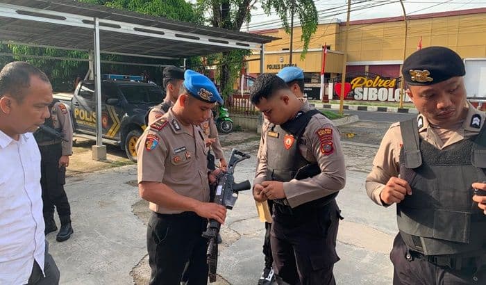 sipropam_polres_sibolga_periksa_senpi_organik_seluruhnya_dinyatakan_layak_digunakan