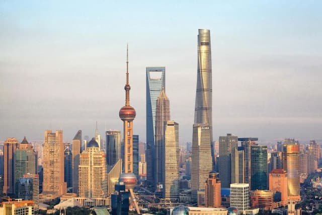 kunjungan_turis_meningkat_shanghai_buat_100_terminal_berbasis_ai