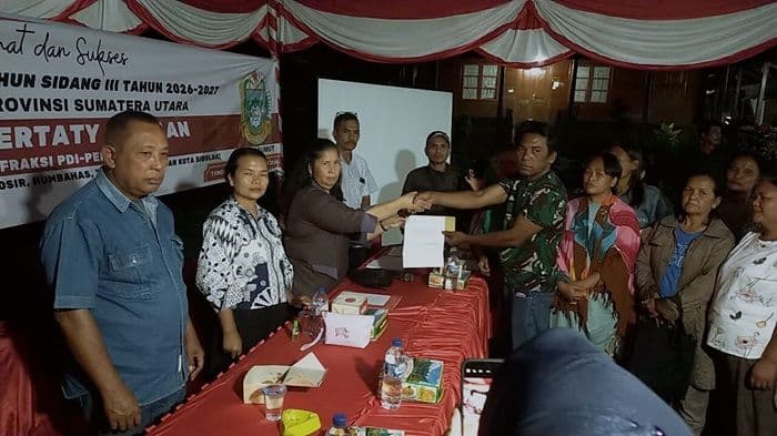 pedagang_menara_pandang_tele_minta_kepastian_lokasi_usaha_sebelum_penataan
