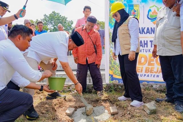 pemkab_batu_bara_bangun_lima_videotron_untuk_percepat_informasi_publik