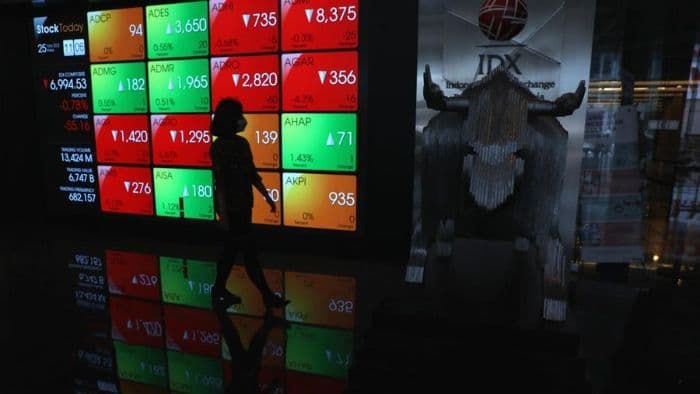 ihsg_naik_13_ke_8258_telkom_dan_saham_bank_besar_dorong_penguatan_bi_tahan_suku_bunga