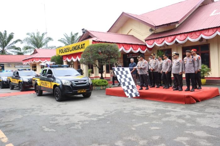kapolda_sumut_resmikan_pamapta_di_polres_langkat_perkuat_spkt_dan_pelayanan_cepat_polri