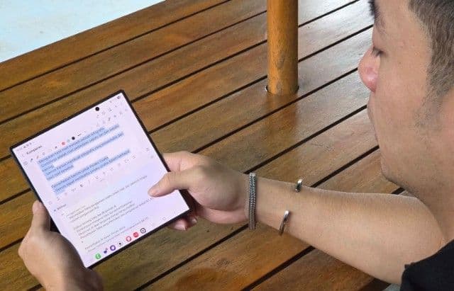 samsung_galaxy_z_fold7_z_flip7_hadirkan_galaxy_ai_ubah_cara_profesional_bekerja_lebih_cerdas_dan_efisien