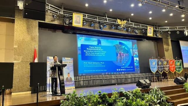 sestama_bkkbn_tegaskan_sinergi_pusat_dan_daerah_kunci_pertumbuhan_ekonomi