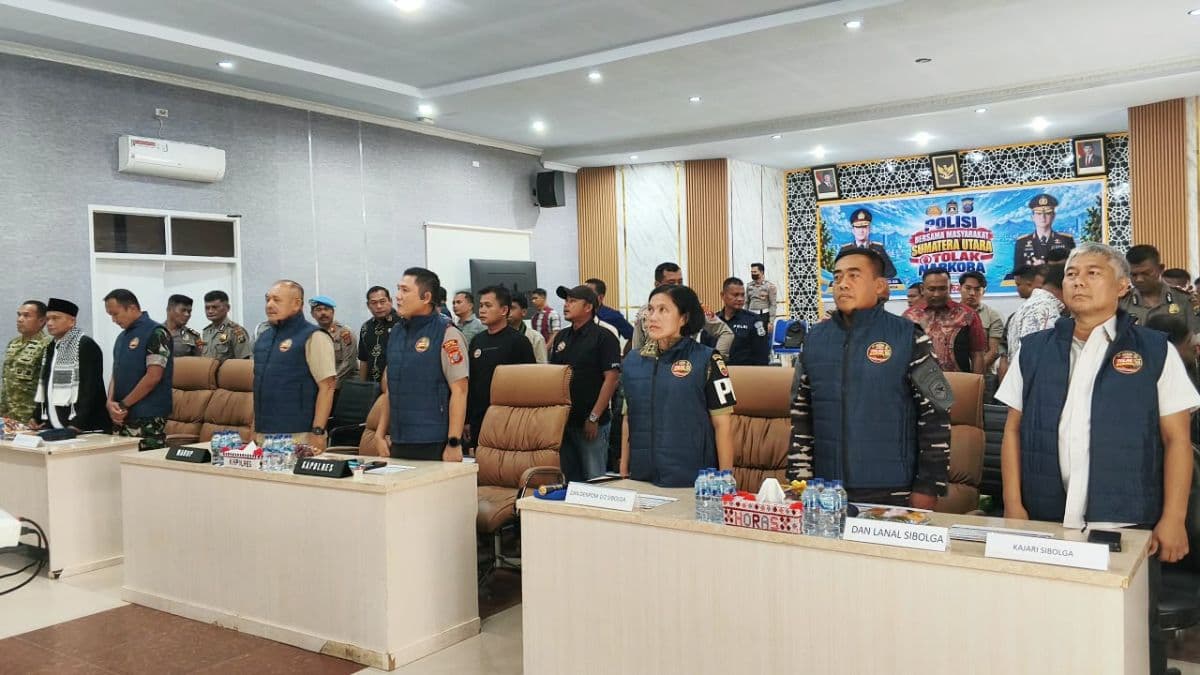 forkopimda_tapteng_ikuti_deklarasi_sumut_tolak_narkoba_bersama_kapolri
