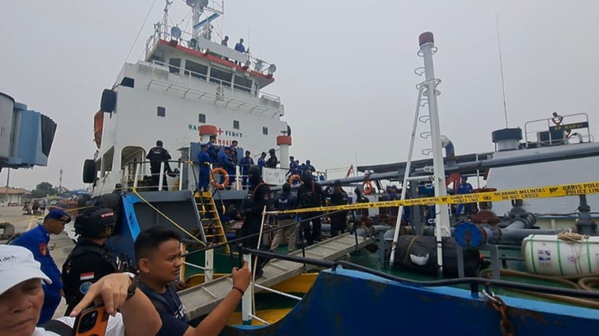kapal_hantu_di_selat_malaka_menguak_identitas_mt_global_168_berbendera_mongolia_milik_perusahaan_malaysia_
