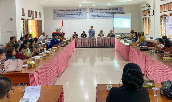 wali_kota_siantar_dukung_program_pgid_dorong_kolaborasi_dengan_seluruh_ormas_kristen