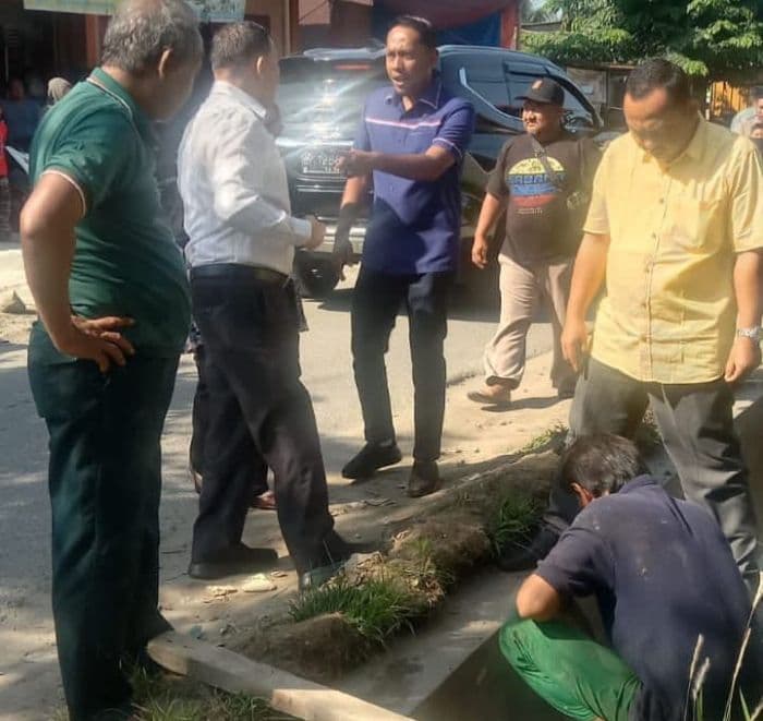 antisipasi_banjir_anggota_dprd_dorong_dinas_putr_bangun_drainase_di_bandar_senembah_binjai