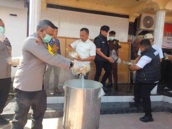 jelang_akhir_tahun_polres_asahan_musnahkan_hampir_9_kg_sabu_dari_dua_kasus_besar
