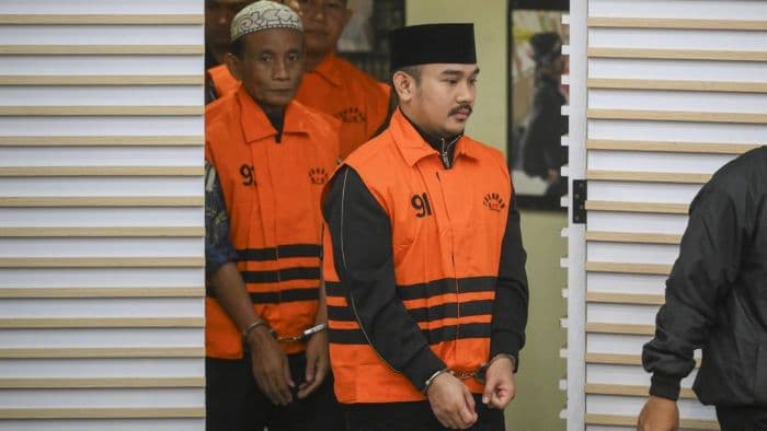 kpk_telusuri_penghapusan_pesan_dalam_kasus_suap_ijon_proyek_pemkab_bekasi_