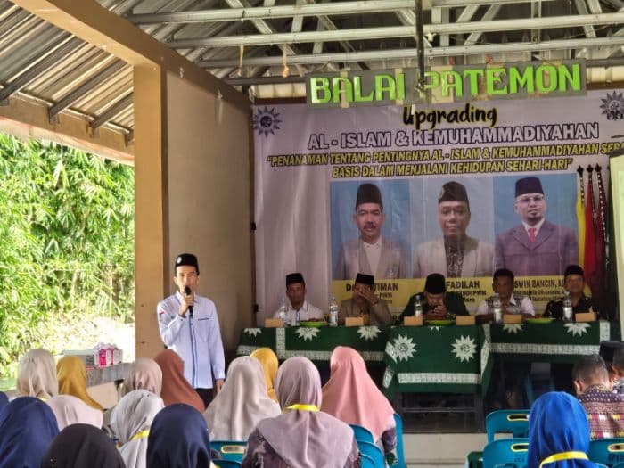 perkuat_nilai_keislaman_guru_muhammadiyah_dibekali_upgrading_di_sidamanik
