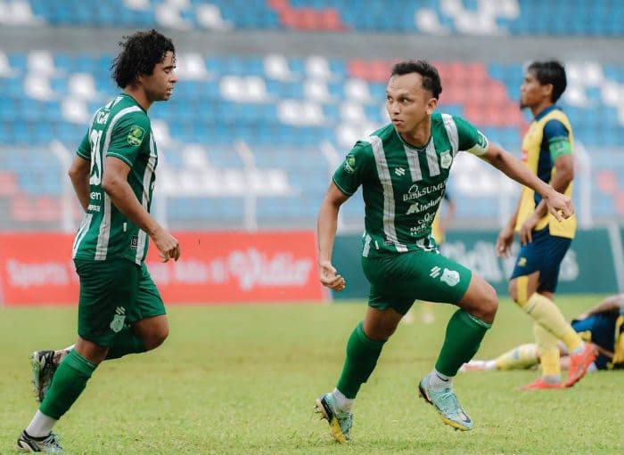 psms_medan_bantai_persikota_tangerang_empat_gol_tanpa_balas