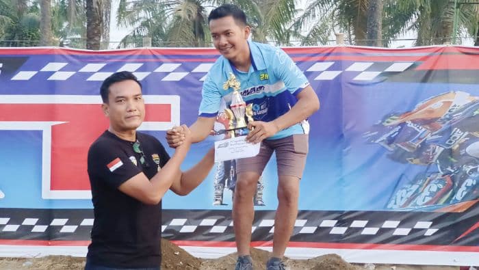 event_motocross_perdana_di_pegajahan_sergai_sukses_digelar_