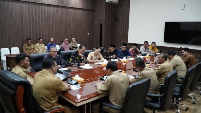 dewan_pendidikan_deli_serdang_diminta_laporkan_kondisi_setiap_tiga_bulan