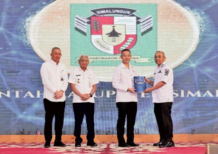 pemkab_simalungun_raih_opini_tanpa_maladministrasi_dari_ombudsman_ri
