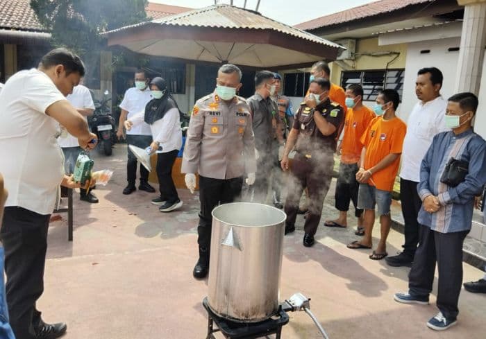 polres_asahan_musnahkan_ganja_ketamin_hingga_ratusan_pil_ekstasi_