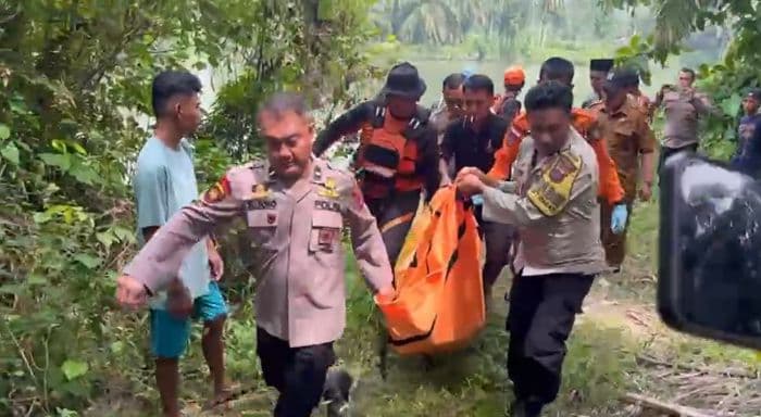 pria_yang_hanyut_di_sungai_asahan_ditemukan_meninggal_dunia