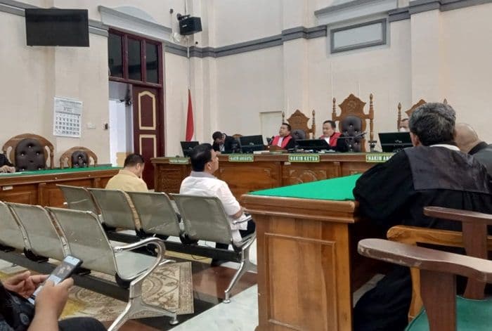 hakim_tolak_eksepsi_kadisdik_dan_kepala_bkd_langkat_di_kasus_pppk_2023