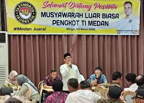 terpilih_secara_aklamasi_riza_budiwan_pimpin_taekwondo_medan