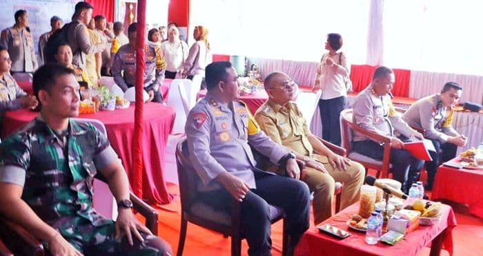 kapolri_pantau_wisata_lebaran_2026_parapat_tetap_aman_dan_terkendali