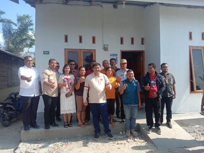 maruarar_sirait_terkejut_dana_rp20_juta_bisa_bangun_rumah_layak_di_toba