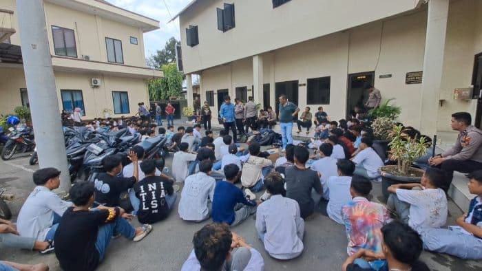 ratusan_pelajar_diamankan_di_polsek_sunggal_ini_kasusnya