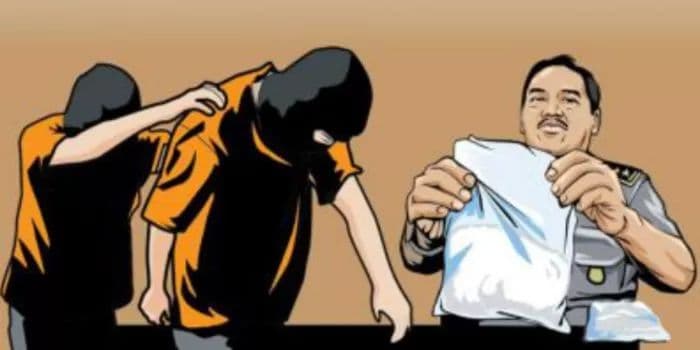 hendak_menangkap_personel_polda_sumut_dibacok_bandar_narkoba_di_langkat