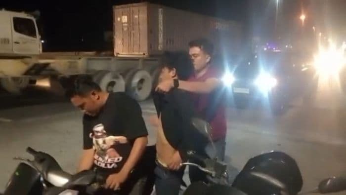 pelaku_perampokan_terhadap_sopir_truk_di_belawan_diamankan_warga