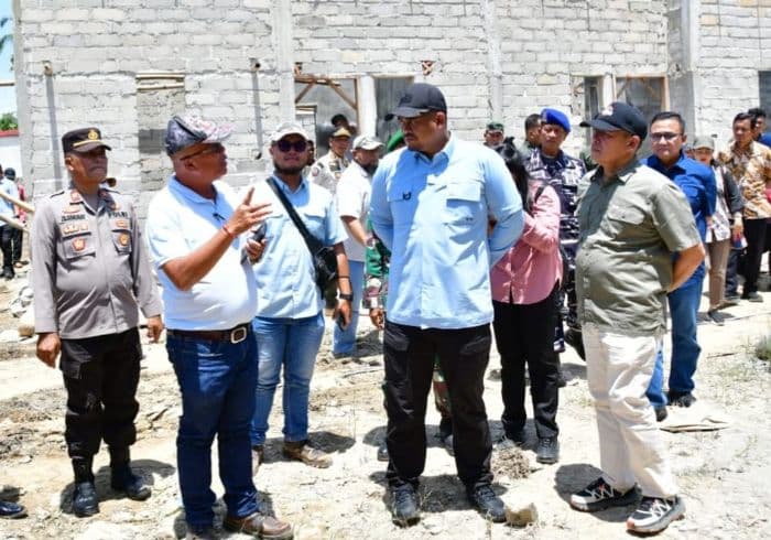 tujuh_bulan_pascabencana_pembangunan_huntap_dan_huntara_di_sumut_terus_berjalan