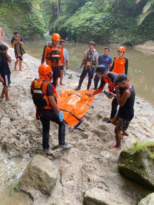 empat_hari_pencarian_pria_yang_hilang_di_sungai_kapasuk_ditemukan