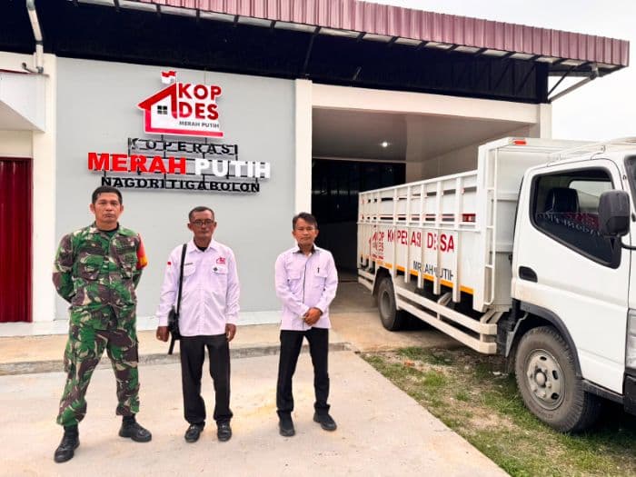 kdkmp_tigabolon_simalungun_terima_truk_operasional_dan_sarana_pendukung_koperasi