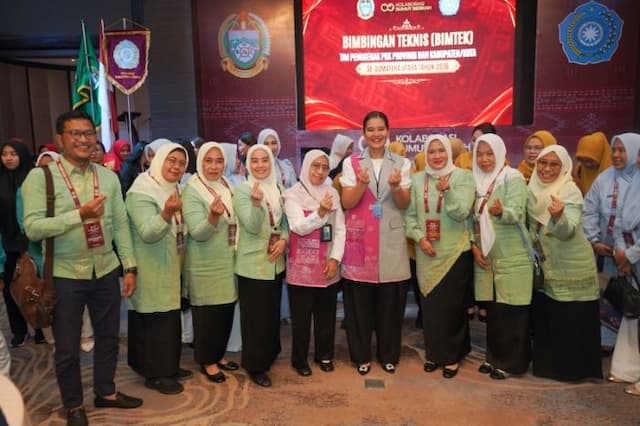ketua_tp_pkk_asahan_ikuti_bimtek_sesumut_perkuat_program_pemberdayaan_keluarga