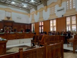 ph_dante_sinaga_hadirkan_ahli_hukum_pidana_dan_audit_di_sidang_kasus_korupsi_pt_inalum