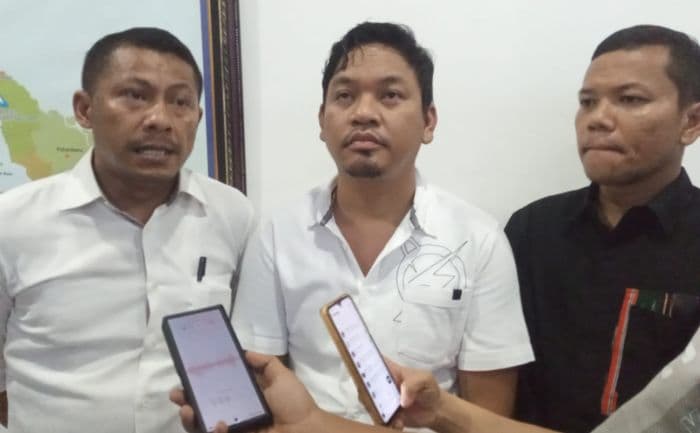 ph_eks_kadinsos_pmd_sebut_penyaluran_bantuan_banjir_di_samosir_dikendalikan_kemensos_