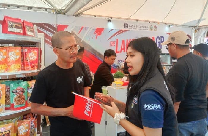 hari_terakhir_f1h2o_toba_2025_pengunjung_umkm_membludak_kominfo_janji_maksimalkan_publikasi