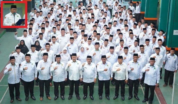 kakanwil_kemenag_sumut_lantik_168_pns_tekankan_integritas_dan_berantas_pungli