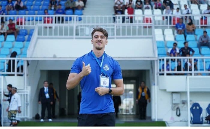mauro_zijlstra_gabung_arema_fc_keputusan_tepat_demi_menit_bermain_