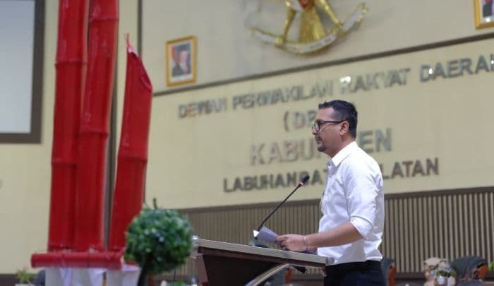 pemkab_dan_dprd_labusel_sepakati_kuappas_apbd_2027_serta_perubahan_apbd_2026