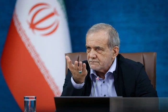 tolak_sanksi_trump_pezeshkian_iran_tak_akan_jadi_venezuela_kedua_