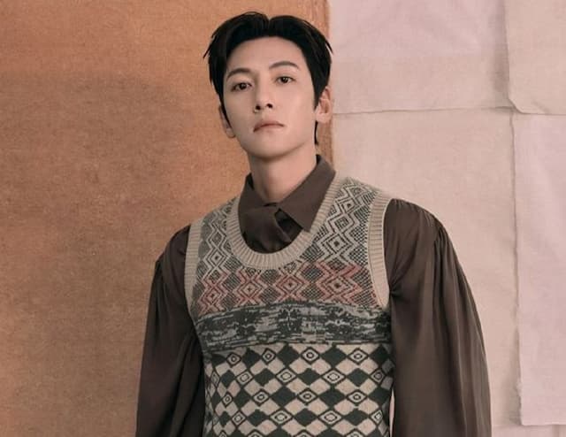 ji_changwook_ungkap_alasan_terima_peran_adegan_intim_di_the_scandal