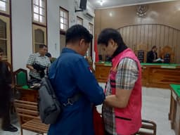 korupsi_smartboard_dirut_pt_bismacindo_divonis_7_tahun_bayar_uang_pengganti_rp10_miliar