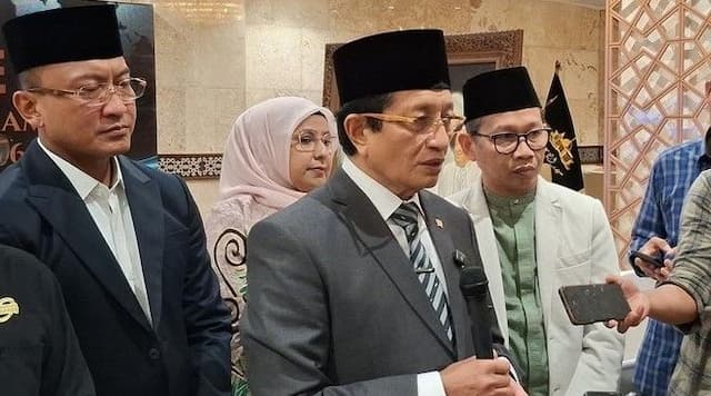 menag_tegaskan_pendidikan_gratis_juga_berlaku_untuk_madrasah_negeri_