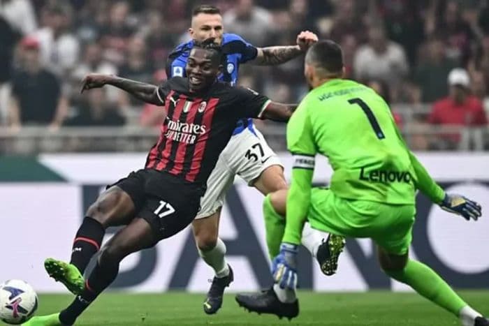 ac_milan_taklukkan_inter_10_di_derby_della_madonnina