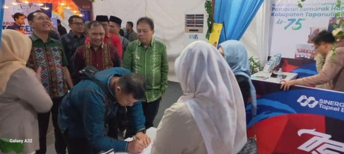 bpjs_ketenagakerjaan_padangsidimpuan_meriahkan_pameran_pembangunan_tapsel_2025
