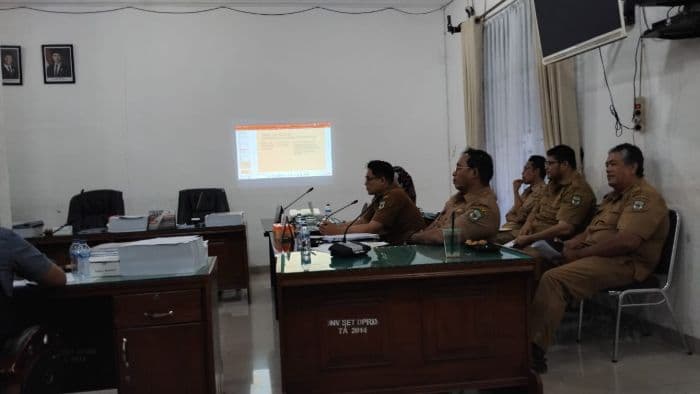 dlh_siantar_targetkan_iklh_7176_persen_di_2026_fokus_atasi_penurunan_kualitas_lingkungan