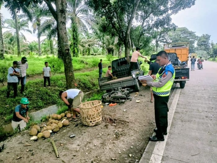kecelakaan_beruntun_di_jalinsum_sei_suka_batu_bara_pengendara_motor_tewas