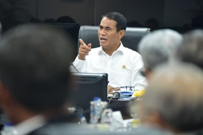 mentan_tegaskan_beras_impor_tak_boleh_masuk_ri_meski_harga_internasional_turun